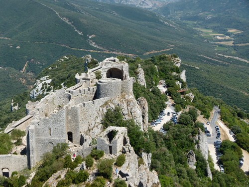 Peyrepertuse